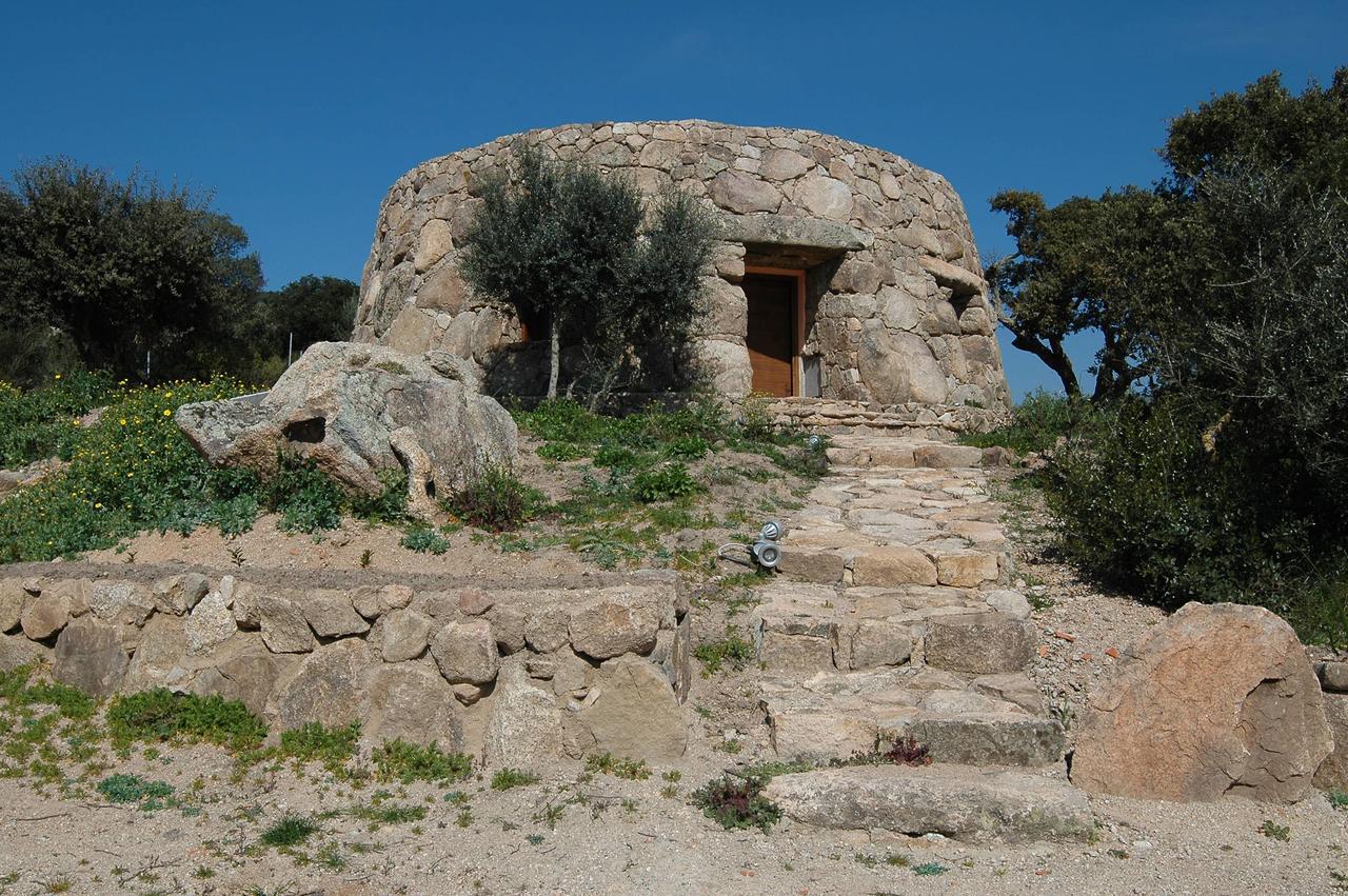 Il Nuraghe Del Lago Coghinas Oschiri Exterior foto